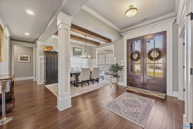 1 Scenic Loop Road, Huntsville, AL 35803