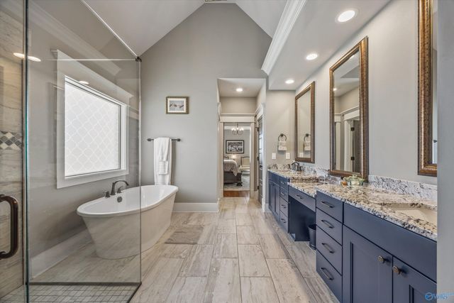 1 Scenic Loop Road, Huntsville, AL 35803