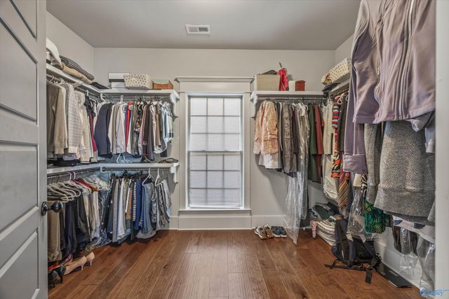 1 Scenic Loop Road, Huntsville, AL 35803