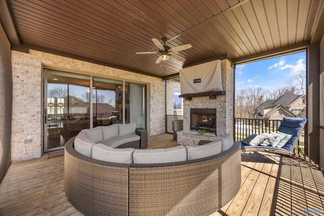 1 Scenic Loop Road, Huntsville, AL 35803