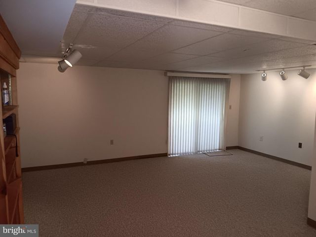 3008 N BRANCH LN, Baltimore, MD 21234