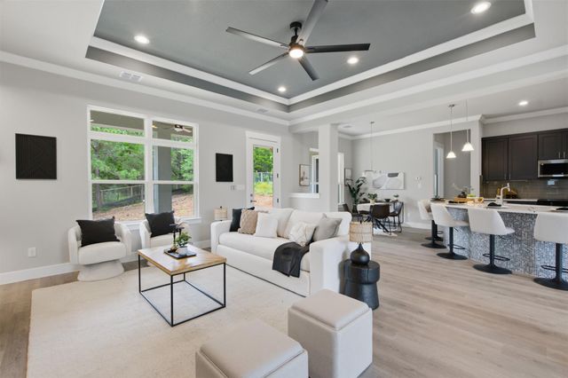 112 Heleakala DR, Bastrop, TX 78602