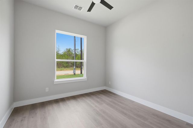112 Heleakala DR, Bastrop, TX 78602
