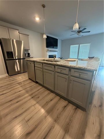 11633 Mendenhall Court, Hampton, GA 30228