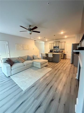 11633 Mendenhall Court, Hampton, GA 30228