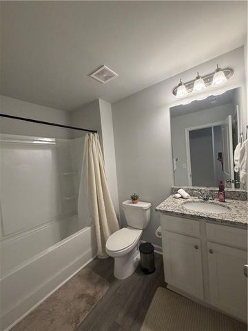 11633 Mendenhall Court, Hampton, GA 30228