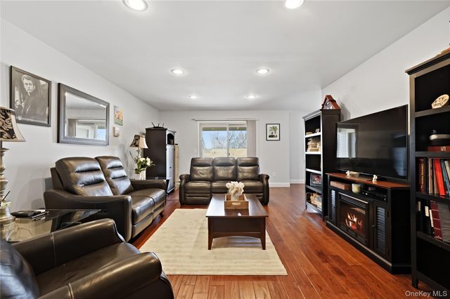 2306 Village Drive, Brewster, NY 10509