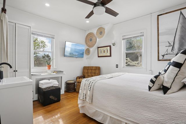 375 Hawthorne Terrace, Fleetwood, NY 10552