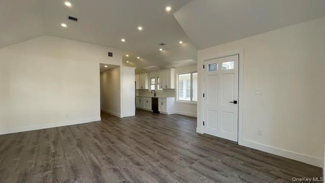 77 Connecticut Avenue, Long Beach, NY 11561
