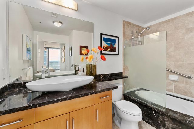 360 Nueces ST 3602, Austin, TX 78701