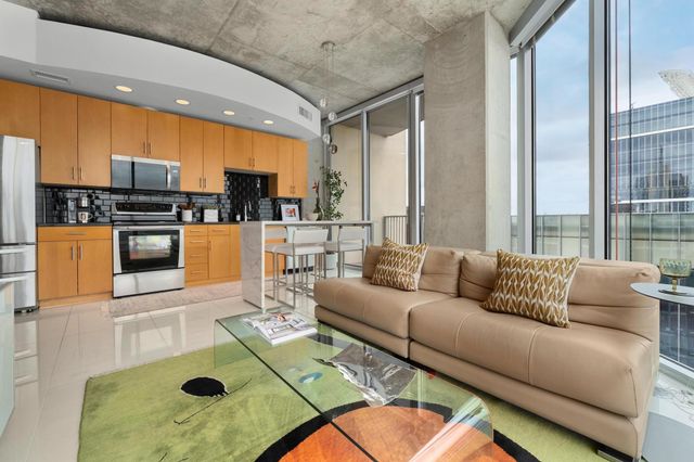 360 Nueces ST 3602, Austin, TX 78701