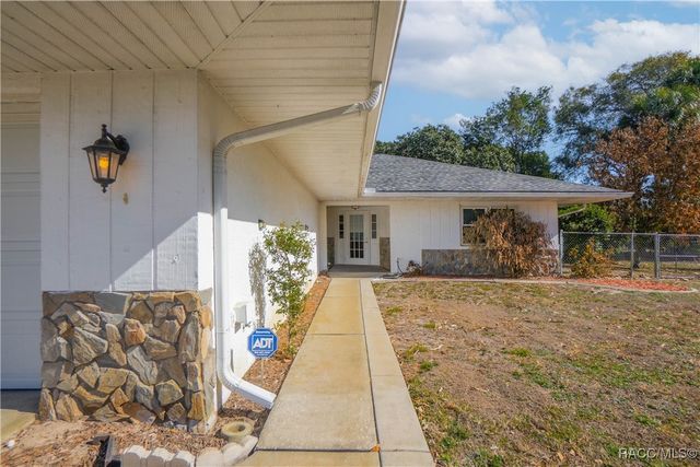 3371 S Winding Path, Inverness, FL 34450