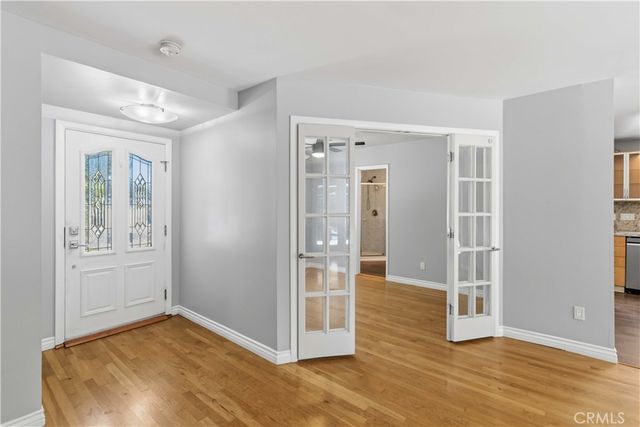 23020 Haynes, West Hills, CA 91307