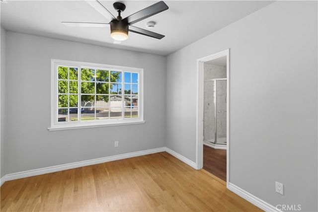 23020 Haynes, West Hills, CA 91307