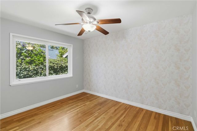 23020 Haynes, West Hills, CA 91307