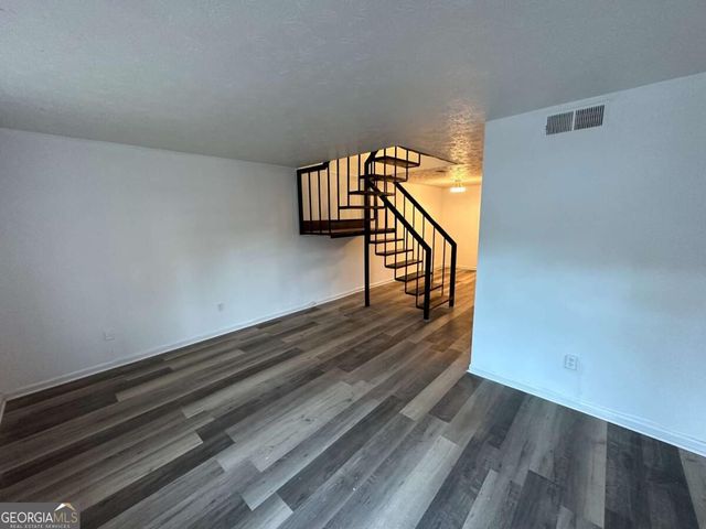 660 Jolly Avenue S, Clarkston, GA 30021