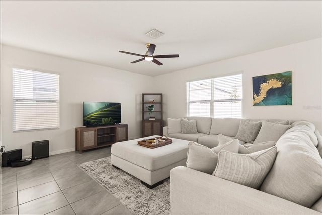 5640 WANDERING WILLOW DRIVE, Wesley Chapel, FL 33545