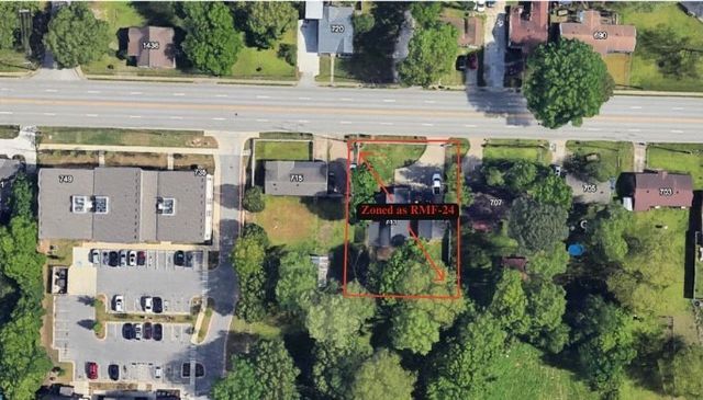 715 W 15th Street, Fayetteville, AR 72701