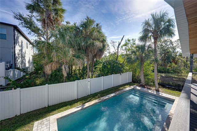 7616 S SHERRILL STREET, Tampa, FL 33616