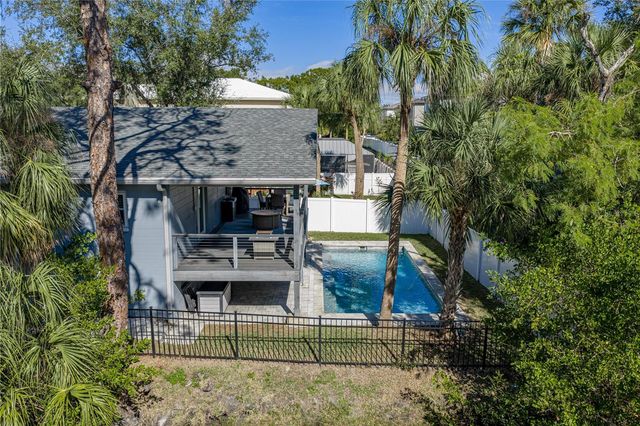 7616 S SHERRILL STREET, Tampa, FL 33616