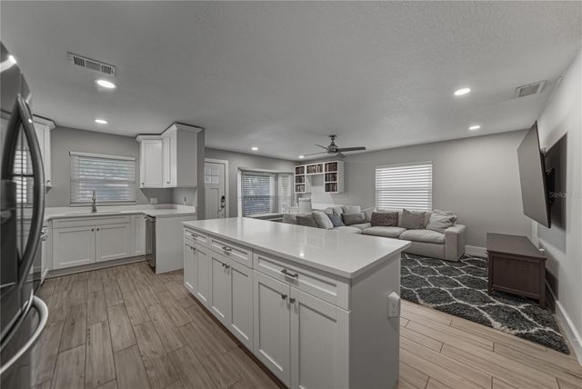 7616 S SHERRILL STREET, Tampa, FL 33616