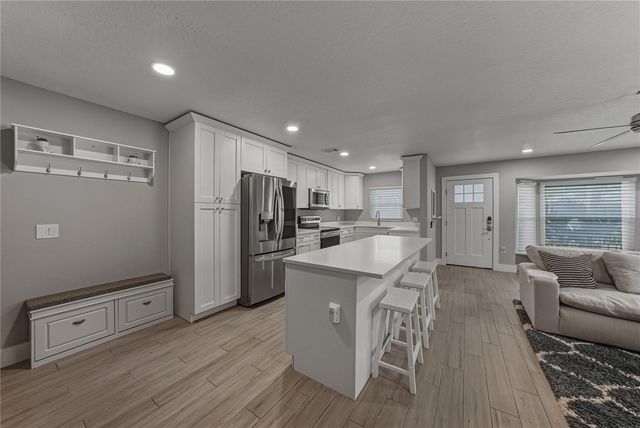 7616 S SHERRILL STREET, Tampa, FL 33616