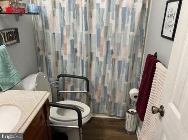 14 THOMAS LN, Sparrows Point, MD 21219