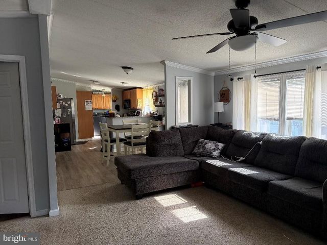 14 THOMAS LN, Sparrows Point, MD 21219