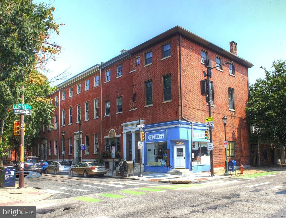 327 S 11TH ST, PHILADELPHIA, PA 19107 — exterior