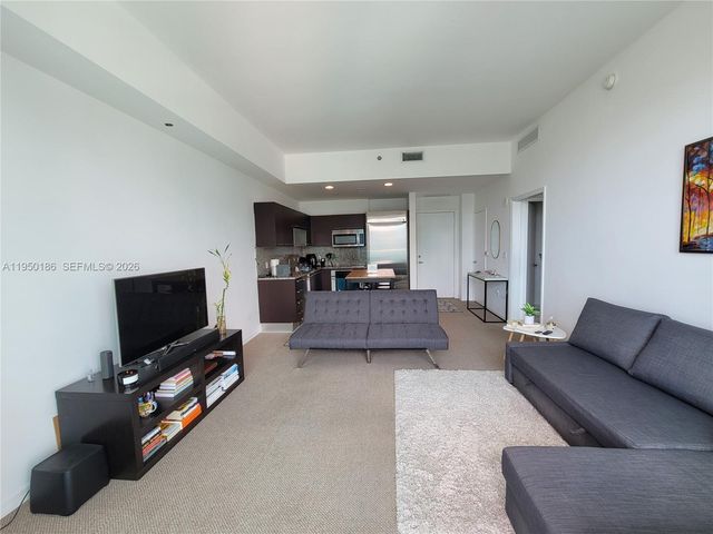 950 Brickell Bay Dr 4108, Miami, FL 33131