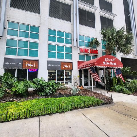 950 Brickell Bay Dr 4108, Miami, FL 33131