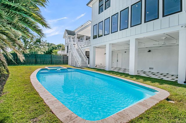 3307 Waterway Boulevard, Isle Of Palms, SC 29451