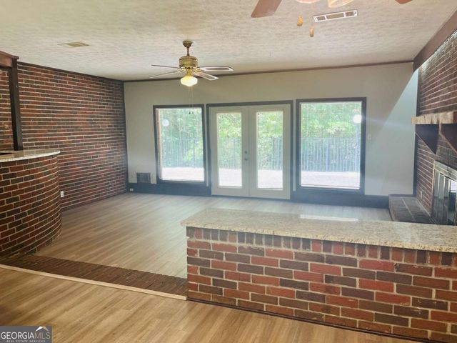 163 Old Norton Road, Fayetteville, GA 30215