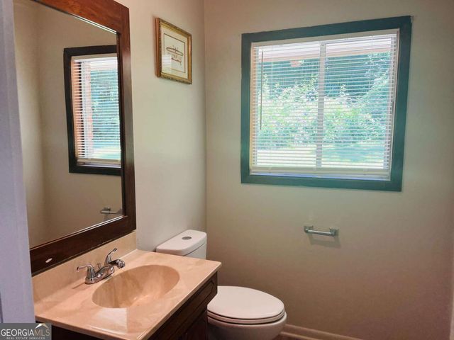 163 Old Norton Road, Fayetteville, GA 30215