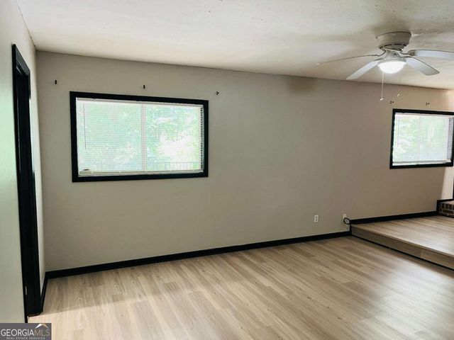 163 Old Norton Road, Fayetteville, GA 30215