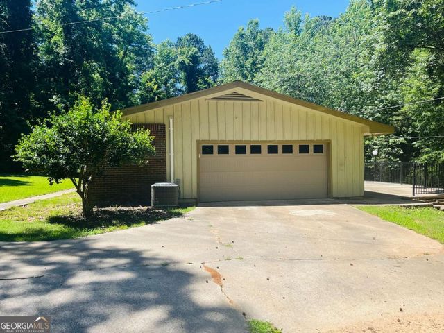 163 Old Norton Road, Fayetteville, GA 30215