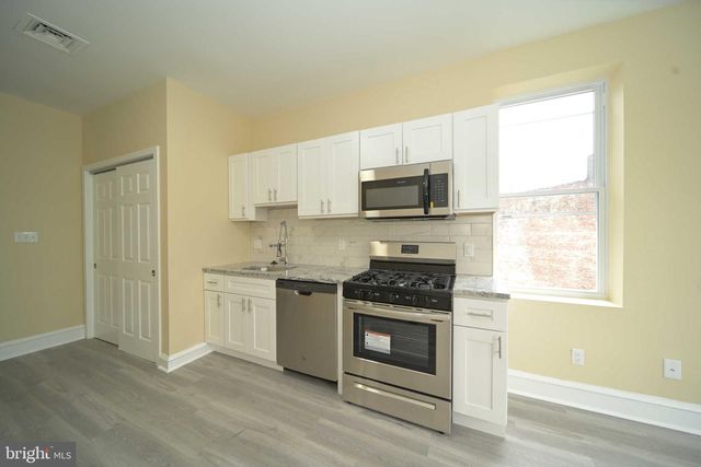 1816 W GIRARD AVE, Philadelphia, PA 19130