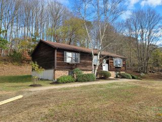 155 Flanders Road, East Lyme, CT 06357