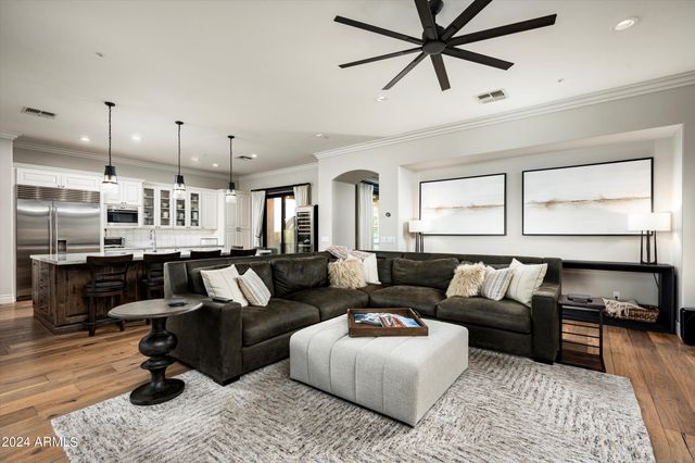 19621 N 96th Place, Scottsdale, AZ 85255