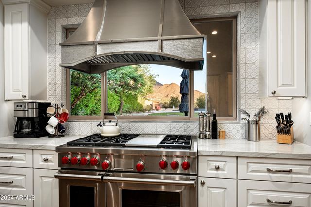 19621 N 96th Place, Scottsdale, AZ 85255