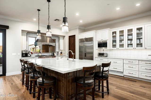 19621 N 96th Place, Scottsdale, AZ 85255