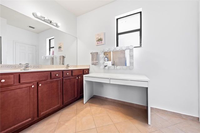 11734 SW 238th St, Homestead, FL 33032