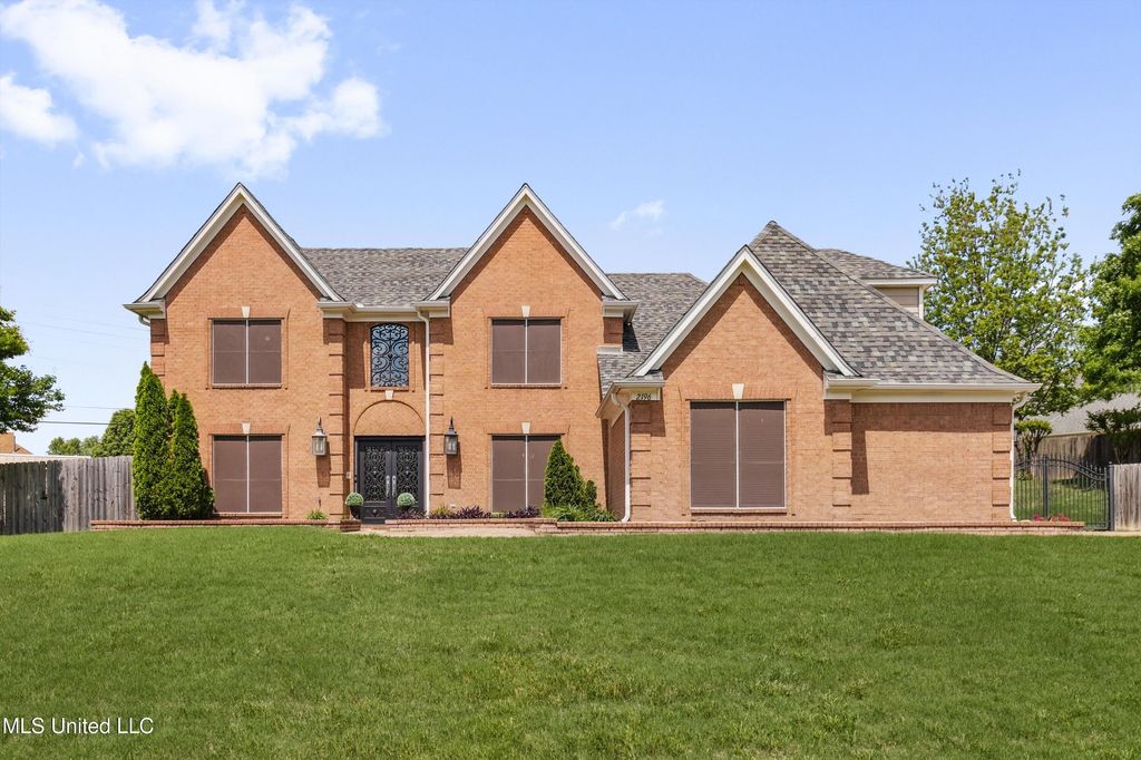 2196 Little Elk Cove, Southaven, MS 38672