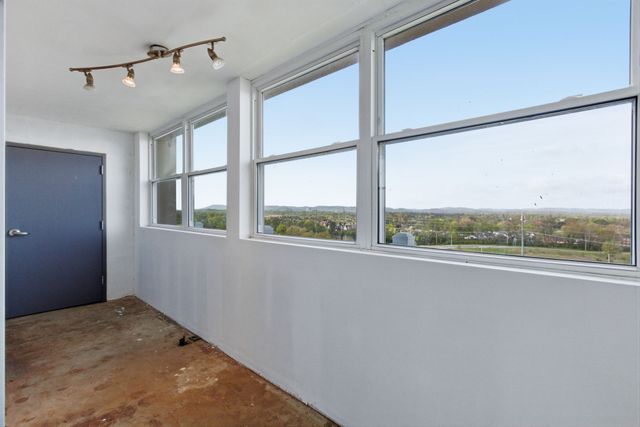3415 West End Ave Apt 1012, Nashville, TN 37203