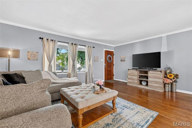 7321 Coronado Avenue, St Louis, MO 63116