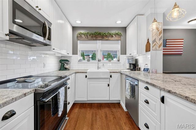 7321 Coronado Avenue, St Louis, MO 63116