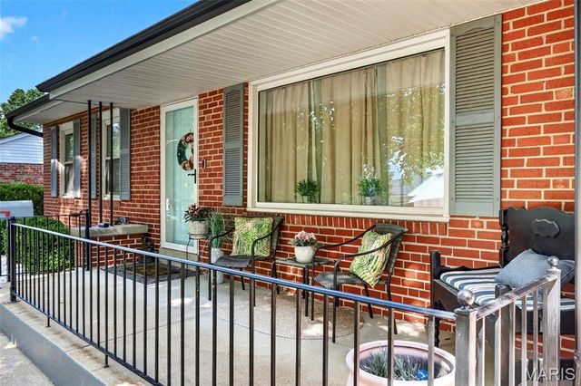 7321 Coronado Avenue, St Louis, MO 63116