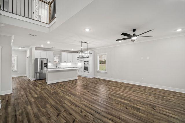 816 Hillock Trace, Lebanon, TN 37087