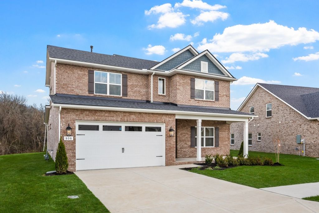 816 Hillock Trace, Lebanon, TN 37087