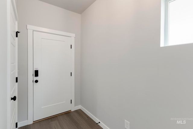 7476 W Trumbull Ct, Eagle, ID 83616